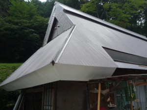 藁ぶき屋根工事